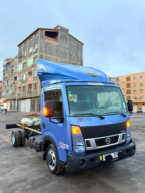 Nissan cabstar Nt400 2017