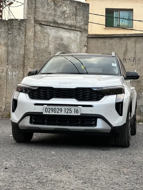 Kia Sonet  2025 Luxury