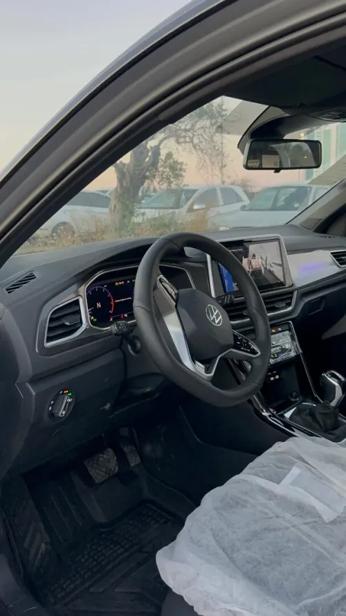 Volkswagen T-Roc 2025 R-Line 