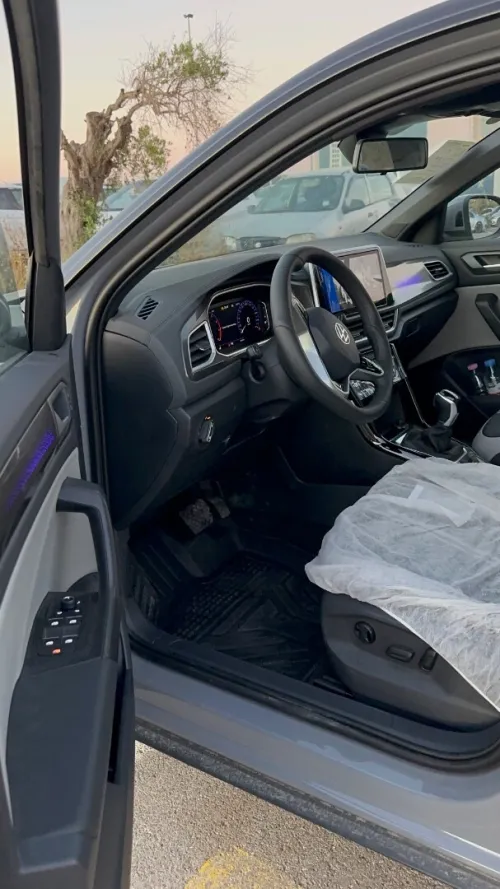 Volkswagen T-Roc 2025 R-Line 