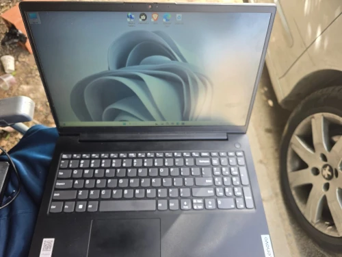 LENOVO I7 13th