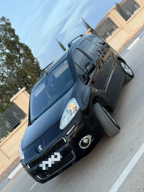 Peugeot Partner 2015 Tepee Allure 