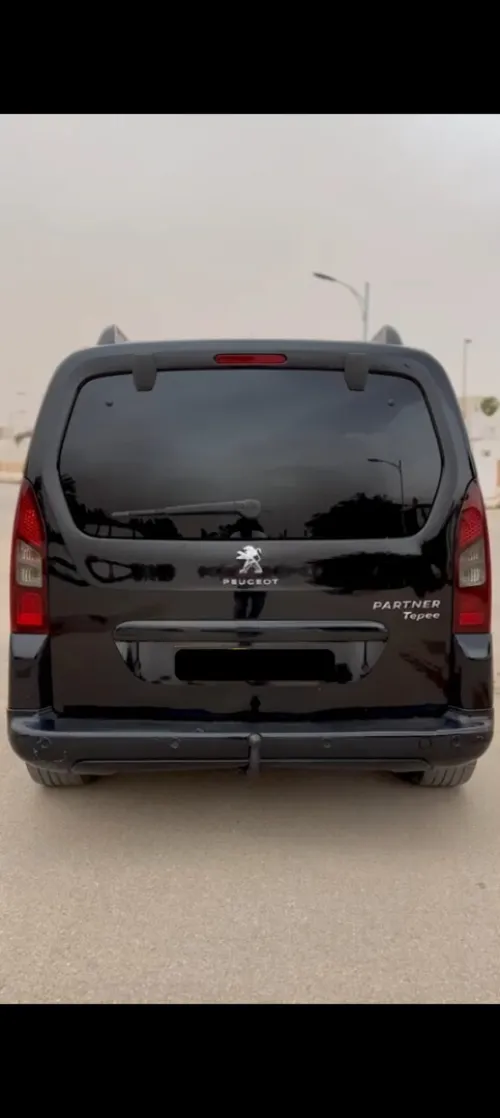 Peugeot Partner 2015 Tepee Allure 