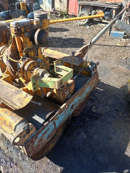 Compacteur 90
