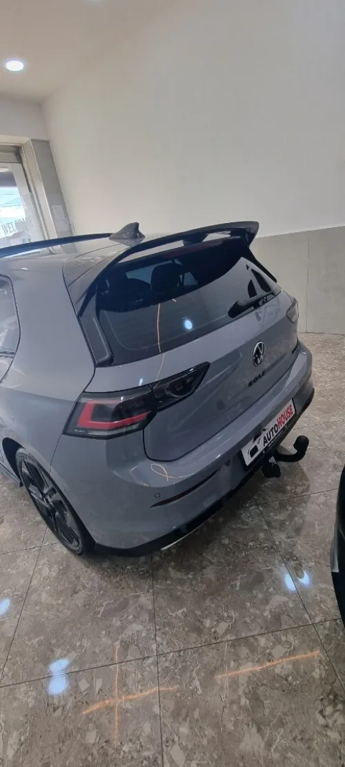 Volkswagen Golf 8.5 2025 R line blak blak