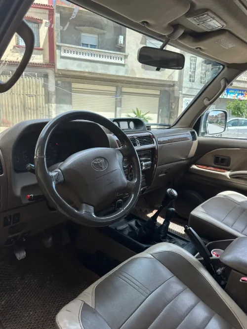 Toyota Land Cruiser 2000 Land Cruiser