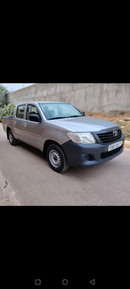 Toyota Hilux 2015 LEGEND DC 4x2