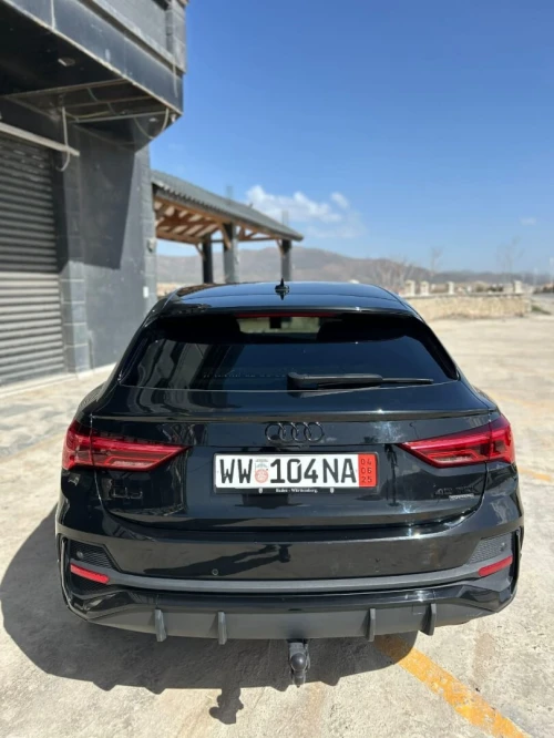 Audi Q3 2024 Sline