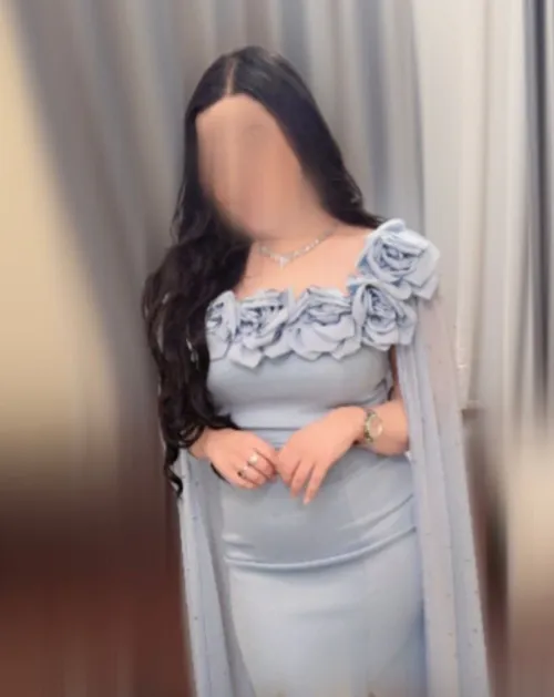 Magnifique robe bleu ciel a fleur