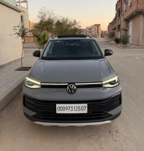 Volkswagen Tahru 2025 XR