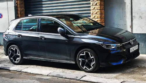 Volkswagen Golf 8 2025 R-Line