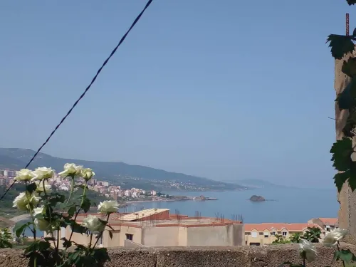 Location vacances Appartement F3 Tizi Ouzou Tigzirt