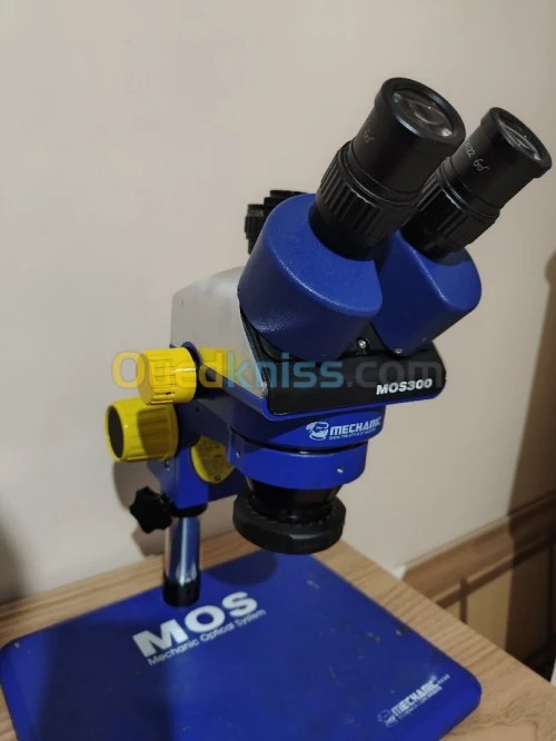 Microscope Mechanic