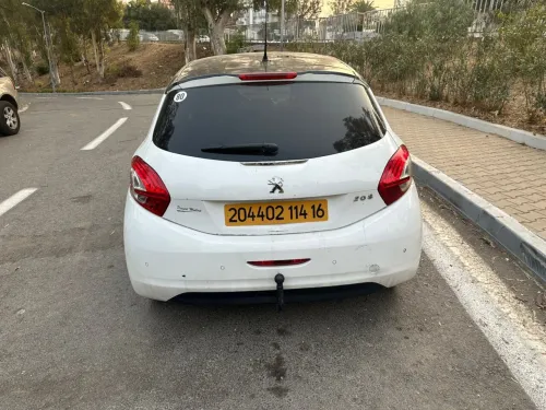 Peugeot 208 2014 Access