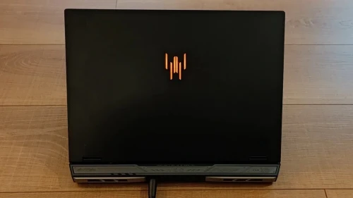 Acer helios16