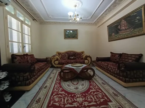 SALON  MAROCAIN GRENAD