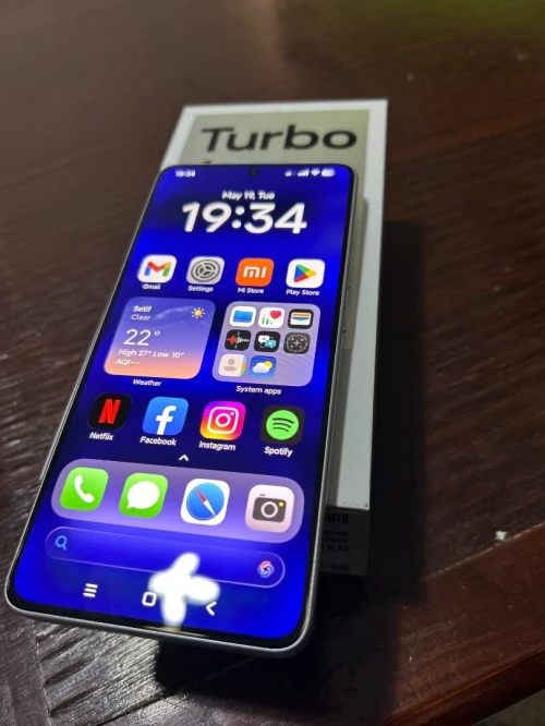 Xiaomi Redmi turbo 4. Laram 12 256 g