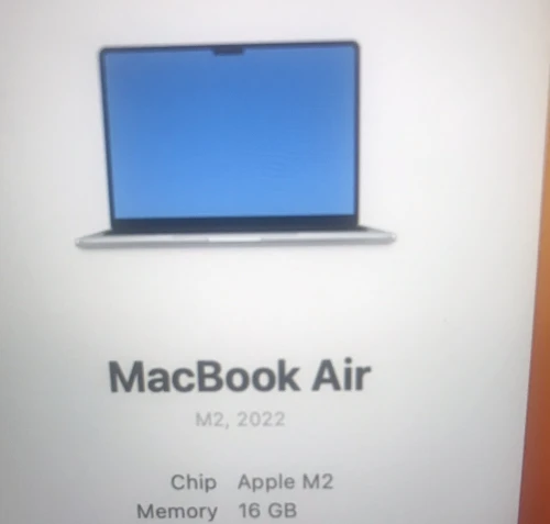 MacBook Air m2  13.6  2022