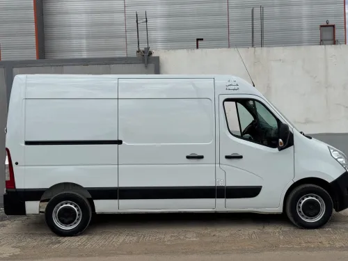 Renault Master 2012