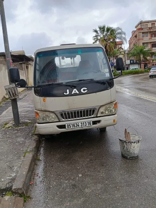 JAC JAC 2013