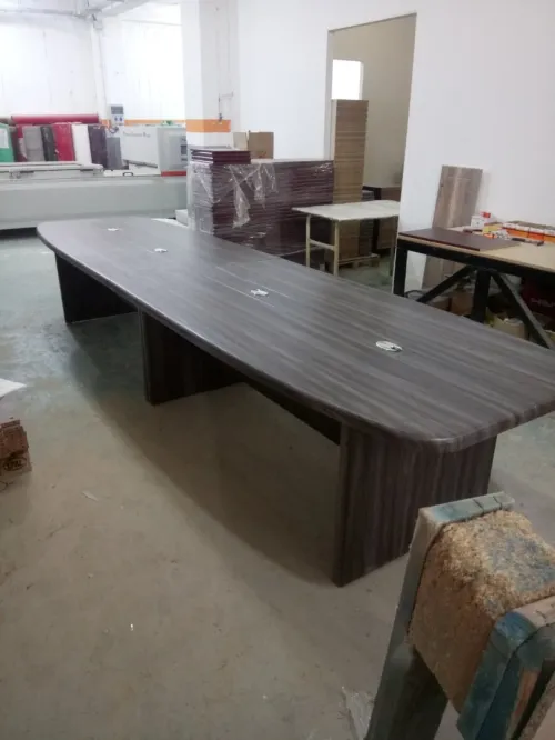 TABLE DE REUNION DIFFERENT DIMENSION 