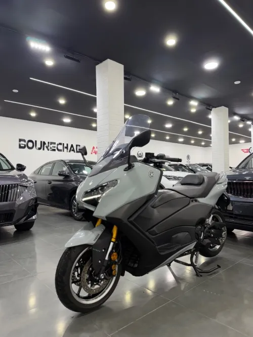 Yamaha T max tech 2025