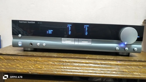 Ampli harman Kardon HK 675