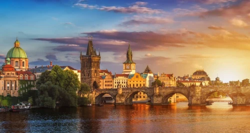 Circuit de 07 jours  Prague , Munich et Autriche le prix est a partir de 360 000 DA par personne