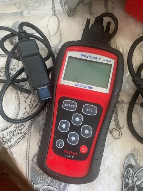 diagnostic automobile Autel MaxiScan MS509 OBDII/EOB