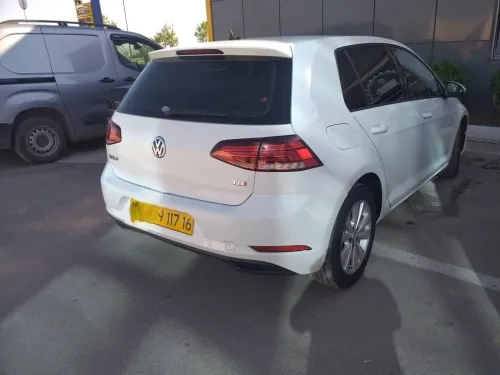 Volkswagen Golf 7 2017 Trendline +