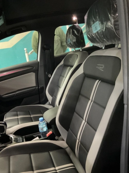 Volkswagen T-Roc 2024 R-Line 