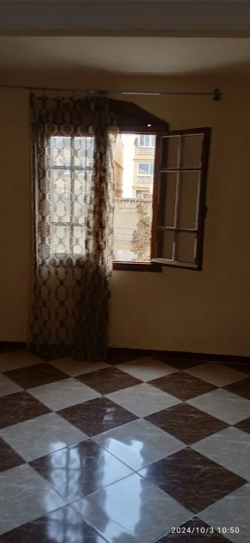 Vente Appartement Niveau de villa F3 Chlef Tenes