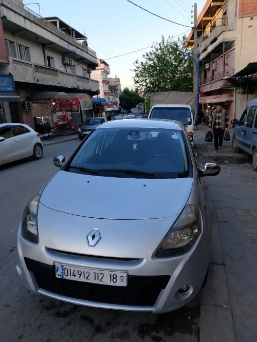 Renault Clio 3 2012 Night and Day