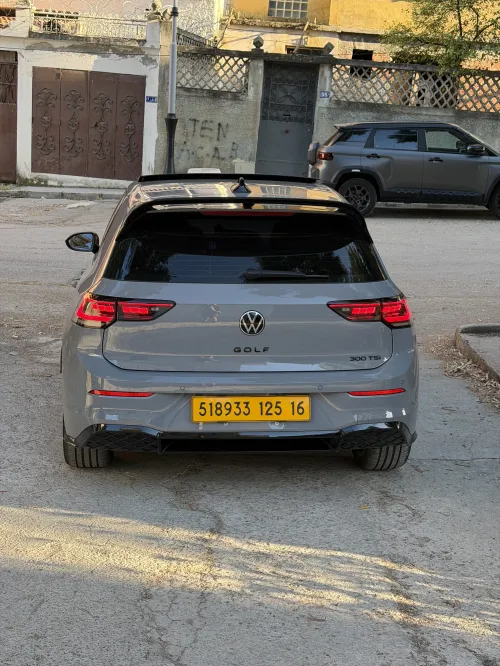 Volkswagen Golf 8 2025 8.5 r line