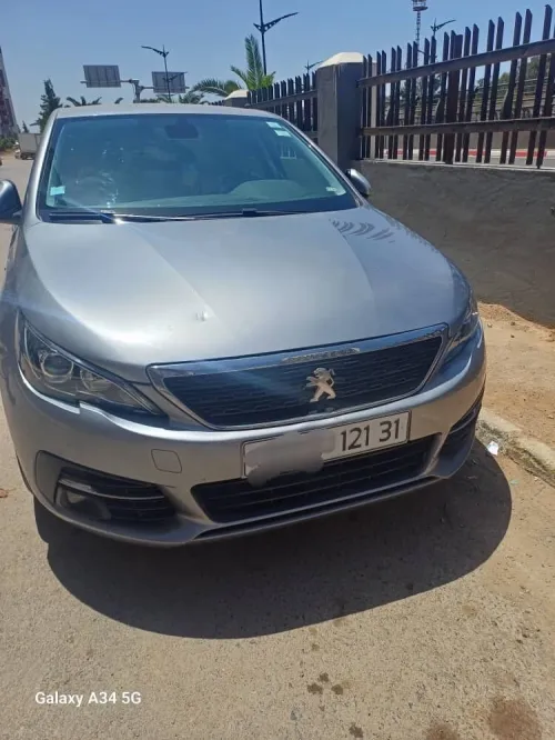 Peugeot 308 2021 Essance