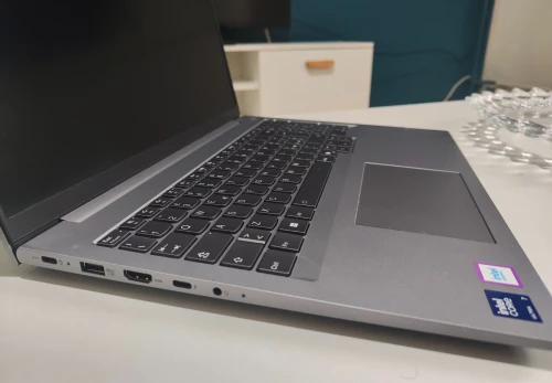 Lenovo thinkbook 16 g 7 ultra 7 155h