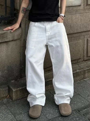 JEAN BLANC TAILLE 44