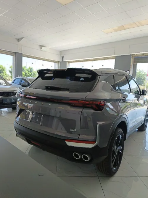 Geely Coolray 2025 