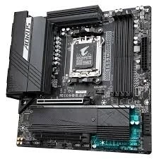 Carte Mère Gigabyte B650M AORUS Elite AX AM5 DDR5 PCIe 5.0 WiFi 6E Micro ATX Gaming Haute Performance pour AMD Ryzen 7000 8000 9000 Stable et Puissante