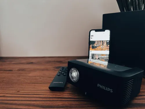 PROJECTEUR PHILIPS NEOPIX 110 WIFI AFFICHAGE HD & CONNECTIVITÉ SANS FIL