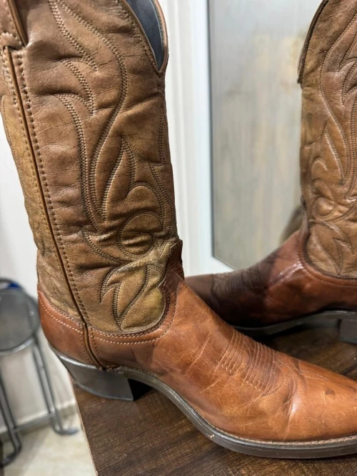 BOTTES SANTIAG -TEXAS USA