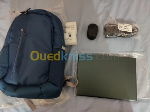Dell 14 plus  i7-12700H de 12th generation (24 Mo de memoire cache, jusqu‘à 4,7 GHz, 14 coeurs)