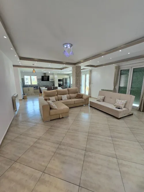Location Appartement F4 Alger Hydra