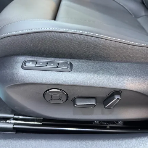 Volkswagen Passat 2025 Pro