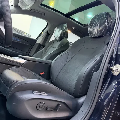Volkswagen Passat 2025 Pro