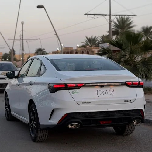 Geely Emgrand 2026 