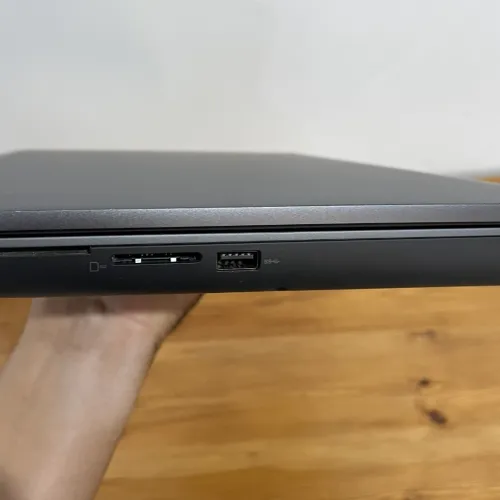 Lenovo ThinkPad P16 Gen 1 - Workstation i9-12950HX, 64Go, 1To, RTX A4500 16Go dédiée, 16" 2k"