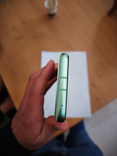 Pixel 8 a