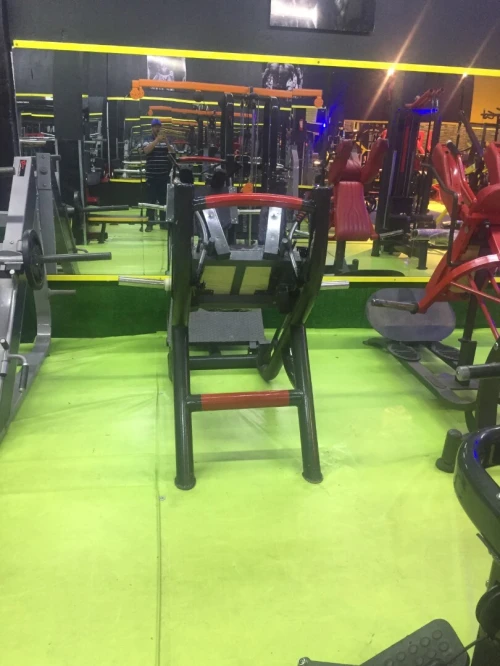 Vente d equipement complet d une salle de sport