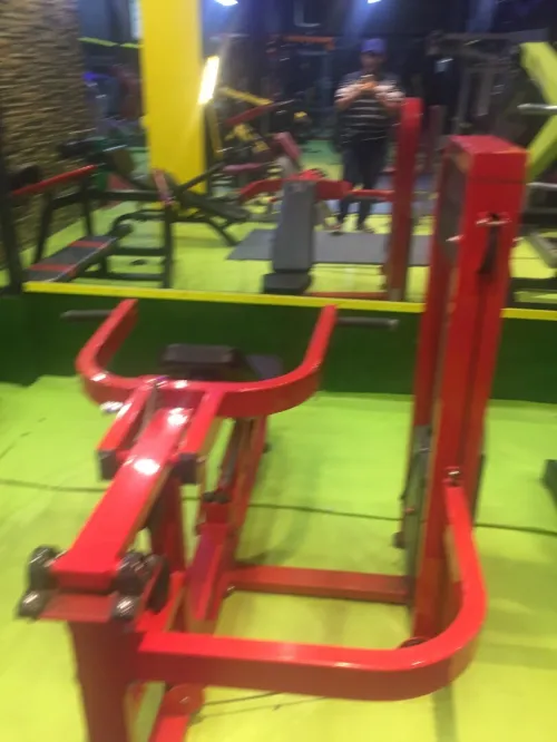 Vente d equipement complet d une salle de sport